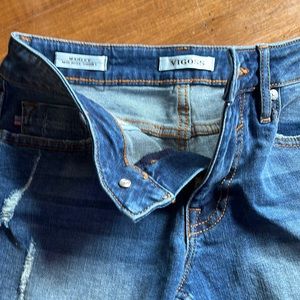 Vigoss mid rise denim shorts scissor hem